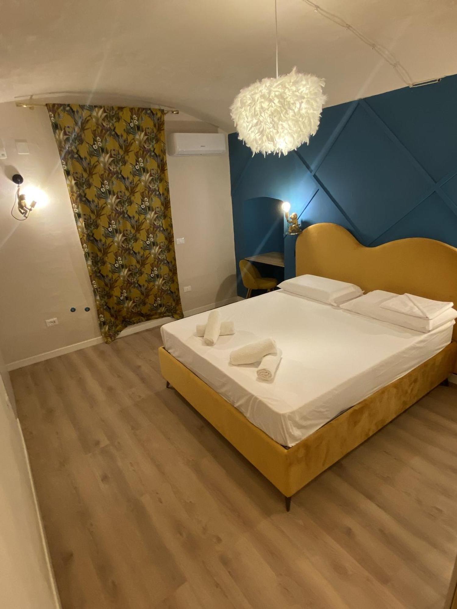 Appartement Quiet And Stylish - Center, Minutes To Station Bari